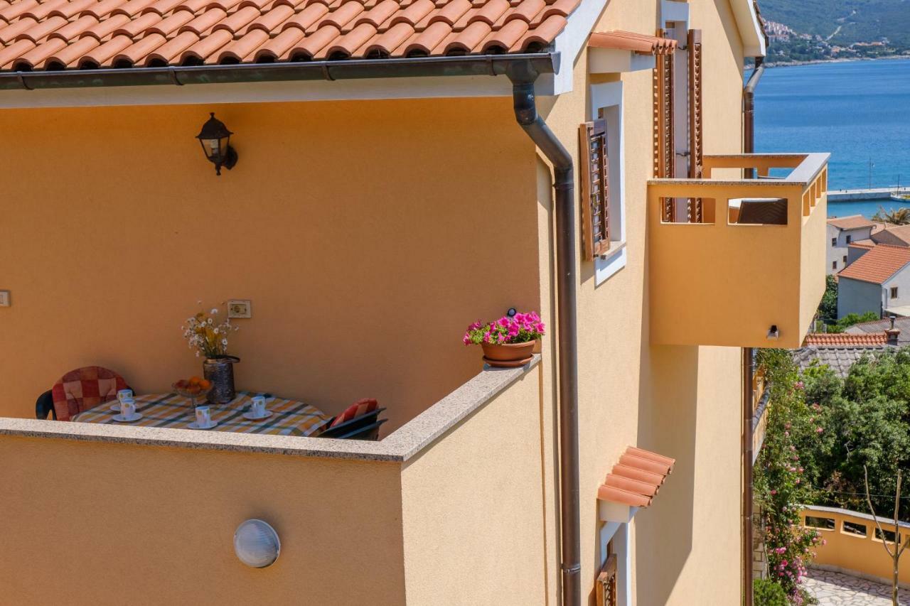 Martinšćica Apartmani Zorica מראה חיצוני תמונה